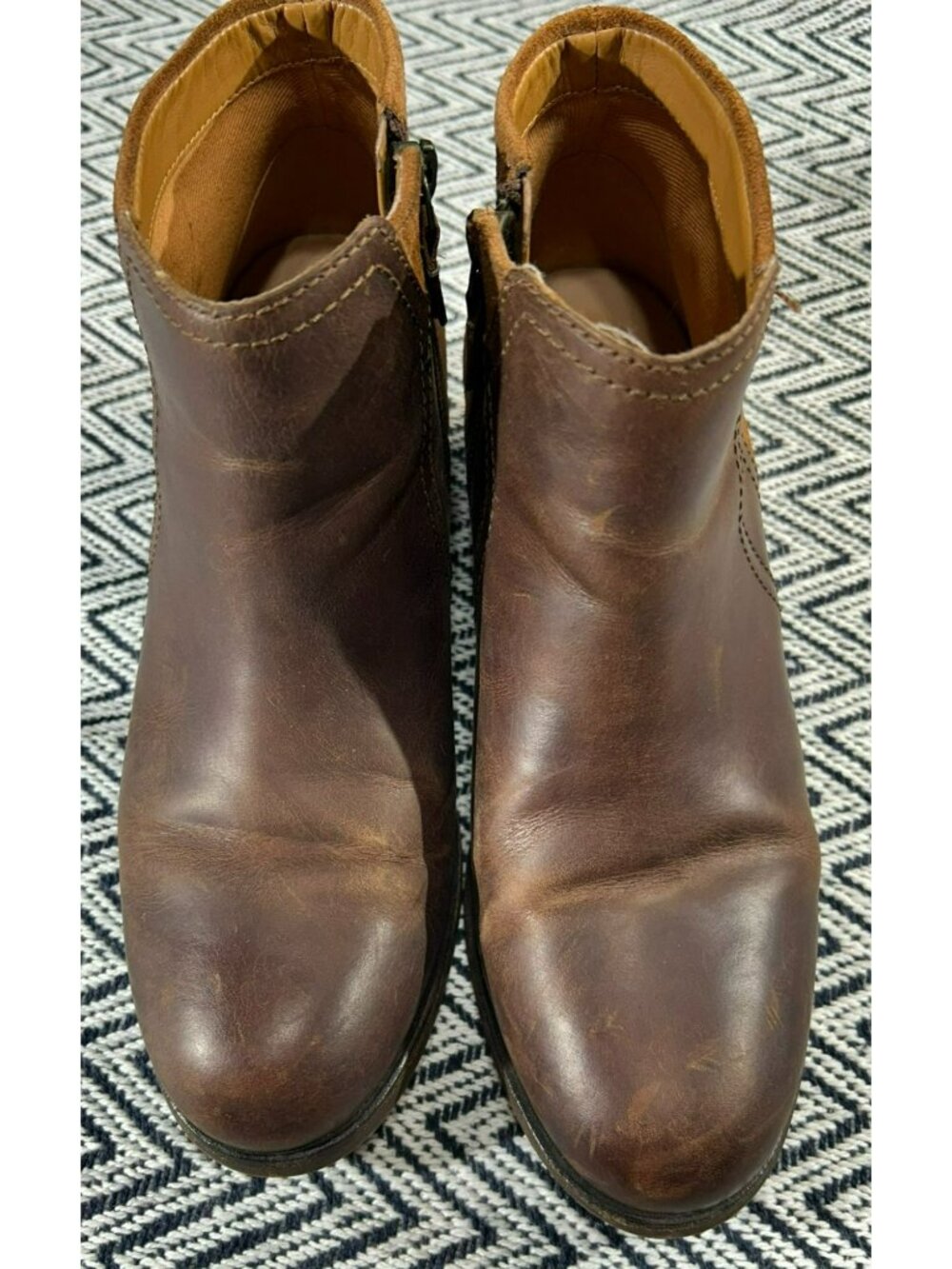 Clarks Womens Leather Maypearl Lilac Ankle Boots Brown Size 8 Suede Side Zipper - Picture 2 of 7